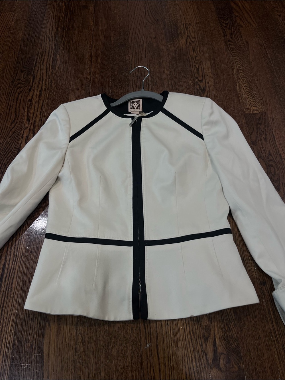 Anne Klein Cream Jacket with Black Trim Zip Front Blazer